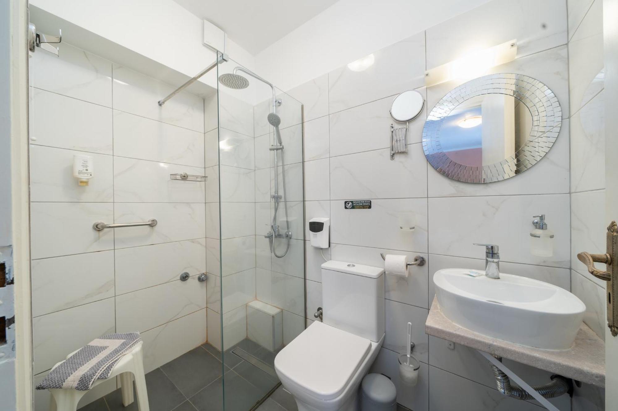 Stella Hotel Apartments Fiskardo Bagian luar foto