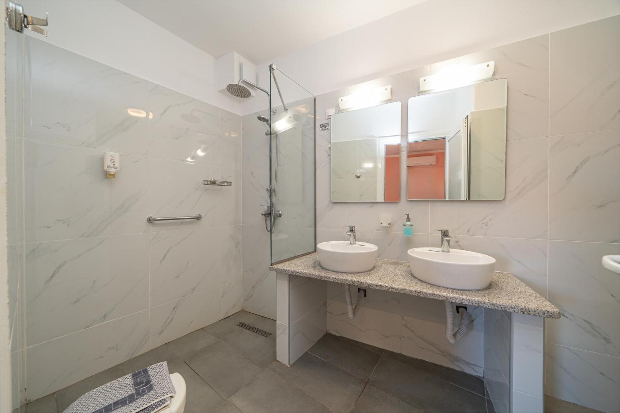 Stella Hotel Apartments Fiskardo Bagian luar foto