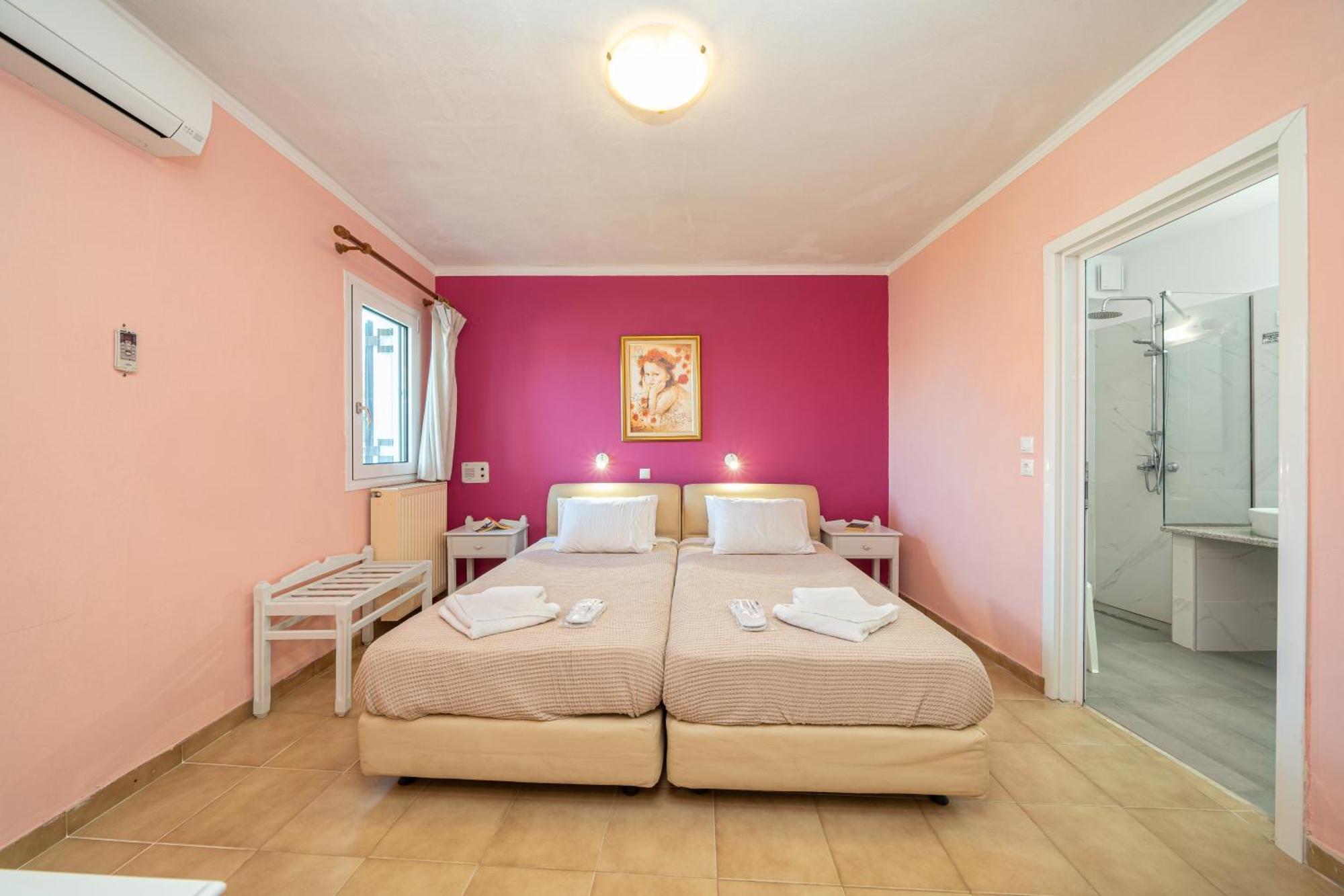 Stella Hotel Apartments Fiskardo Bagian luar foto