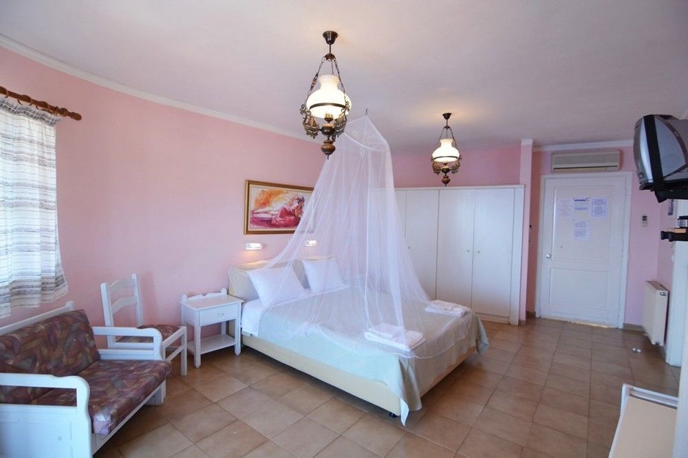Stella Hotel Apartments Fiskardo Bagian luar foto